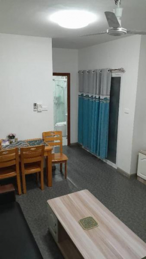 Family Transit Home Unit 6 F1